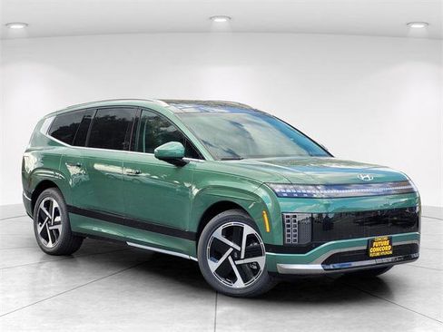 New 2026 Hyundai Ioniq 9 Calligraphy image 1