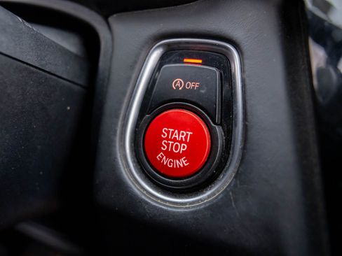 Used 2018 BMW M4 Convertible w/ Competition Package image 20