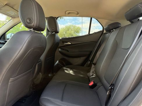 Used 2025 Buick Encore GX Preferred FWD image 25