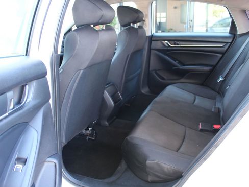 Used 2018 Honda Accord LX image 12