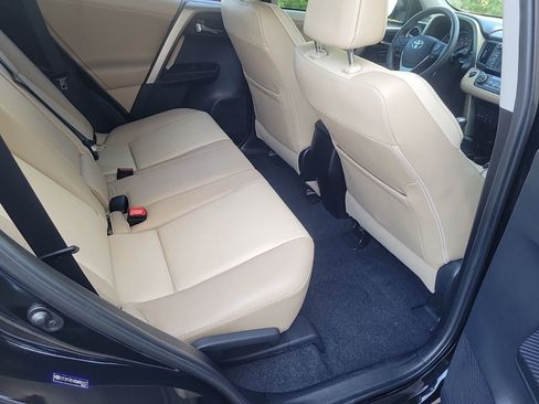 Used 2013 Toyota RAV4 Limited image 12