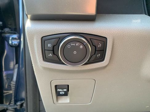 Used 2018 Ford F150 XLT image 24