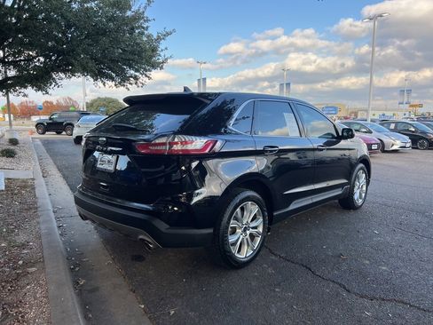 Used 2021 Ford Edge Titanium w/ Cargo Accessory Package image 7