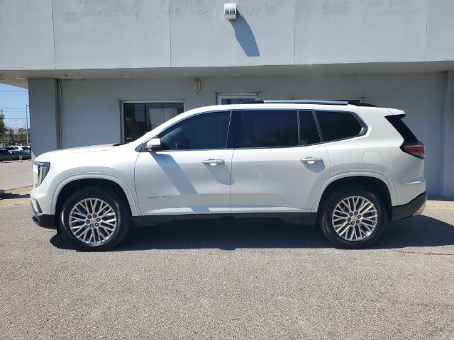 Used 2024 GMC Acadia Denali FWD image 12