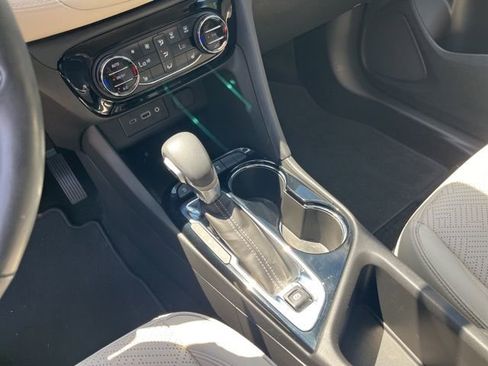 Used 2023 Buick Encore GX Essence w/ Experience Buick Package FWD image 28