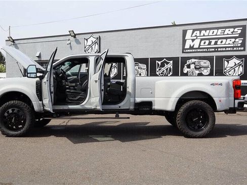 Used 2026 Ford F450 Platinum w/ Snow Plow Prep Package AWD/4WD image 35