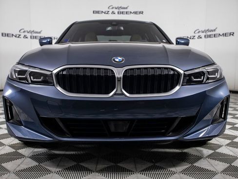 Used 2025 BMW 330i Sedan w/ Premium Package RWD image 7