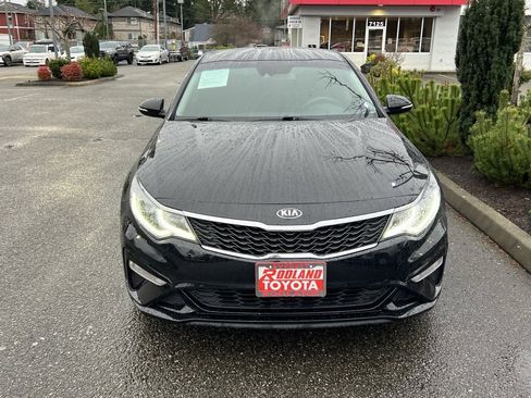 Used 2019 Kia Optima LX image 4
