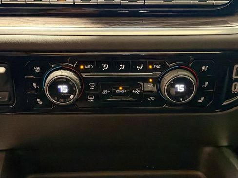 Certified 2025 Chevrolet Silverado 2500 LTZ w/ Trail Boss Package AWD/4WD image 15