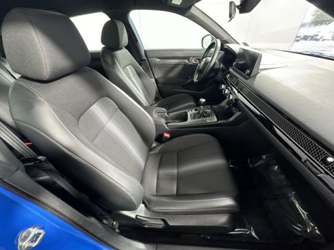 Used 2023 Honda Civic Sport image 25