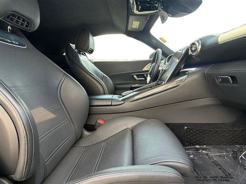 Used 2022 Mercedes-Benz SL 63 AMG 4MATIC image 17