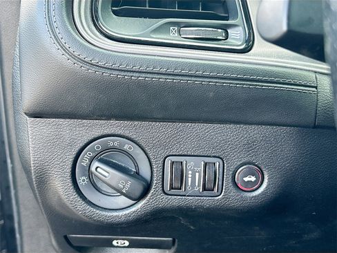 Used 2023 Dodge Challenger R/T Scat Pack w/ Plus Package image 10