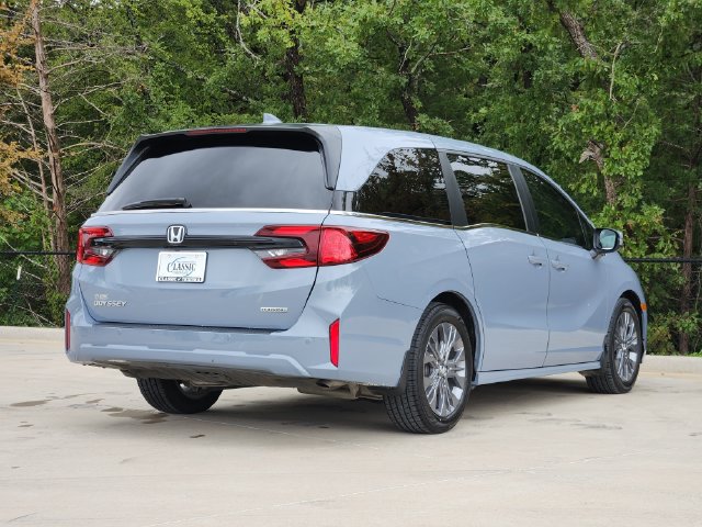 Used 2025 Honda Odyssey Touring image 8
