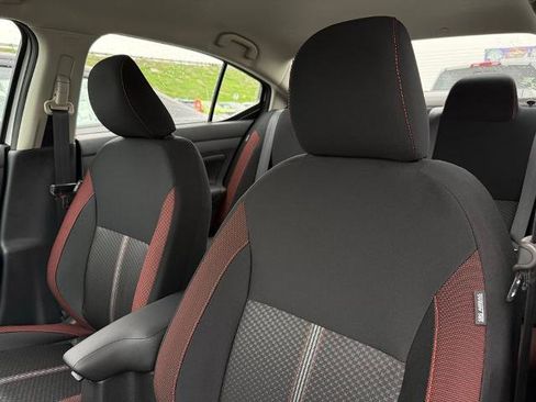 New 2025 Nissan Versa SR w/ Trunk Package image 15