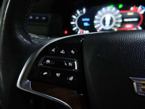 Used 2017 Cadillac Escalade ESV Premium Luxury image 42