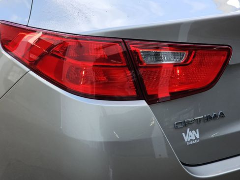 Used 2015 Kia Optima LX image 37
