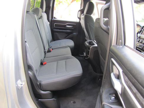 Used 2021 RAM 1500 Big Horn image 17