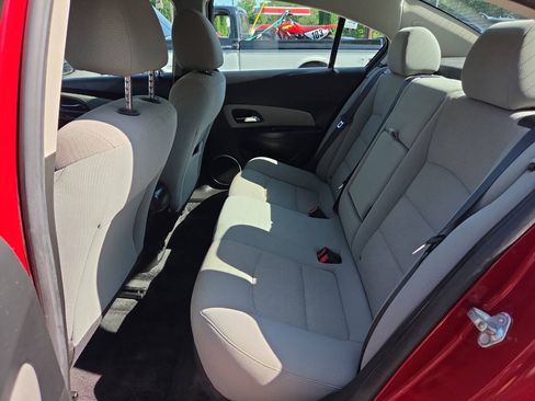 Used 2012 Chevrolet Cruze LT FWD image 13