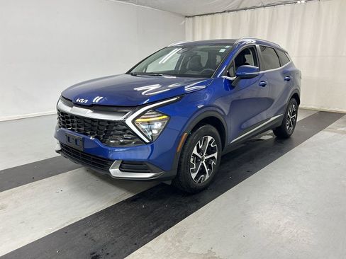 Used 2025 Kia Sportage EX AWD/4WD image 5