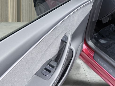 Used 2025 Tesla Model 3 Long Range RWD image 18