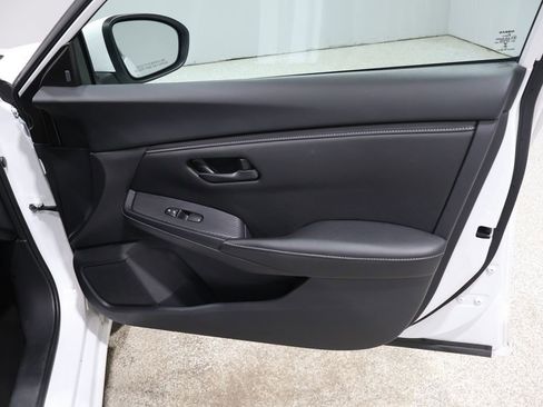 Used 2024 Nissan Sentra S image 23