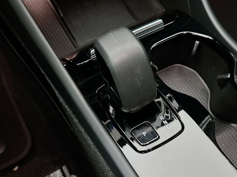 Used 2023 Volvo C40 P8 Recharge Plus AWD/4WD image 25