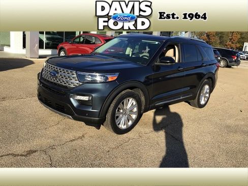 Used 2022 Ford Explorer Limited w/ Equipment Group 301A image 4