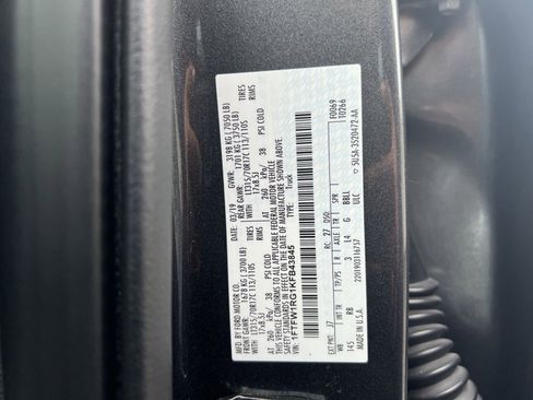 Used 2019 Ford F150 Raptor w/ Equipment Group 802A Luxury AWD/4WD image 37