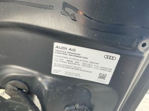 Used 2022 Audi A3 2.0T Premium image 32