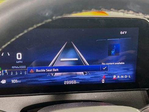 Used 2025 Chevrolet Traverse LT FWD image 13