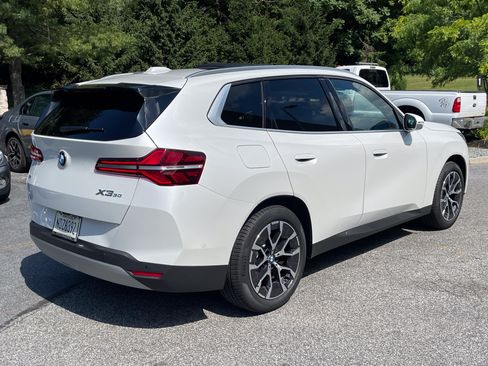 Used 2026 BMW X3 xDrive30i w/ Convenience Package AWD/4WD image 5