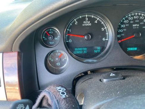 Used 2009 Chevrolet Avalanche LT image 5