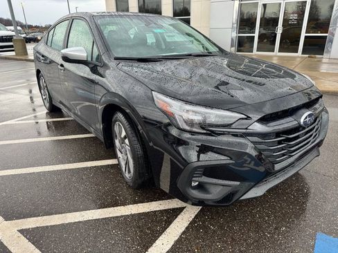Used 2025 Subaru Legacy Touring XT AWD/4WD image 3