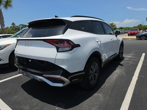 Certified 2025 Kia Sportage SX FWD image 15