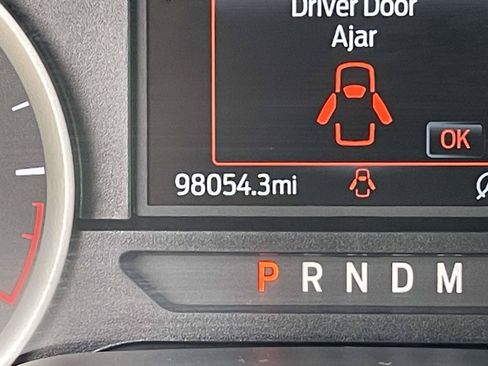 Used 2021 Ford Expedition XLT RWD image 12