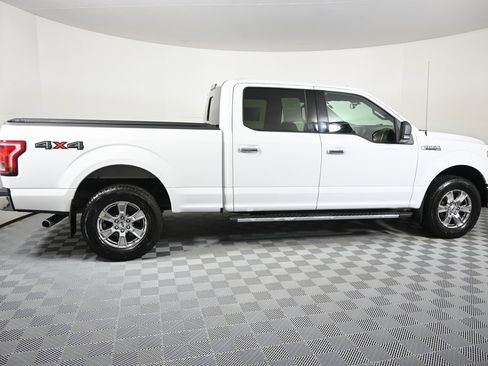 Used 2015 Ford F150 XLT w/ Equipment Group 302A Luxury image 8