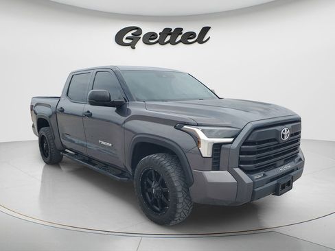 Used 2022 Toyota Tundra SR5 AWD/4WD image 2