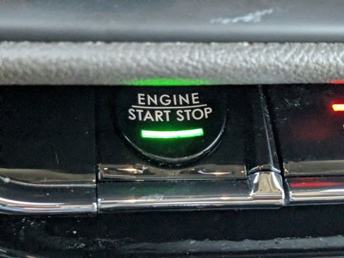 Certified 2024 Lincoln Corsair Premiere w/ Equipment Group 101A image 33