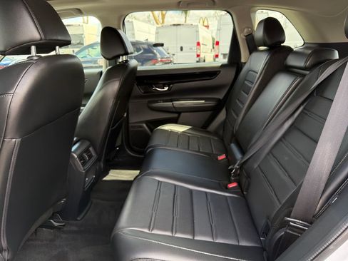 Used 2025 Honda CR-V EX-L image 16