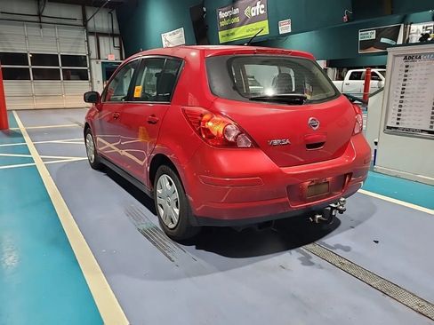 Used 2012 Nissan Versa 1.8 S w/ Plus Pkg FWD image 2