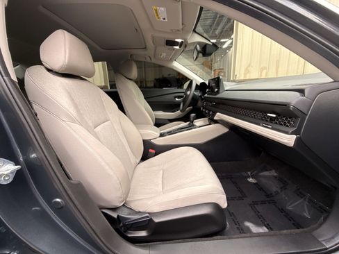 Used 2025 Honda Accord SE image 26