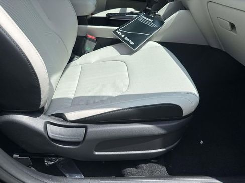 New 2026 Kia Sportage EX AWD/4WD image 13