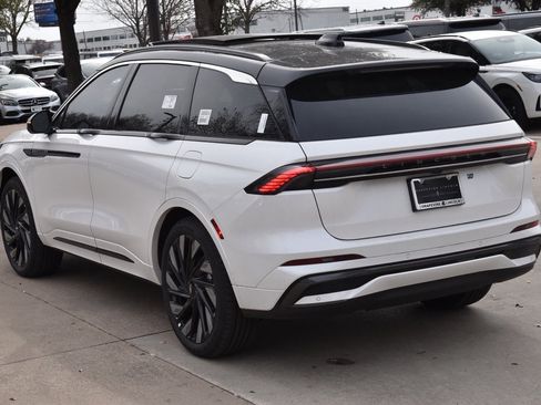 New 2026 Lincoln Nautilus Black Label w/ Jet Appearance Package image 9