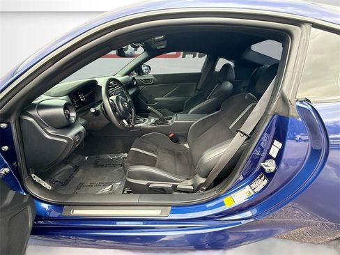 Used 2023 Toyota GR86 Premium image 20