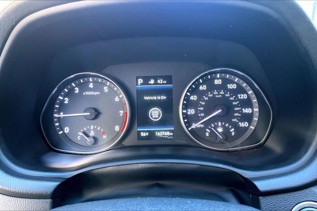 Used 2020 Hyundai Elantra GT w/ Style Package 02 FWD image 8