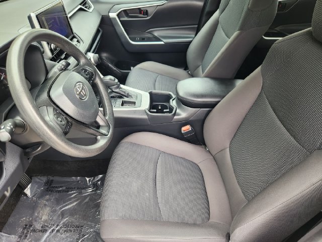 Used 2025 Toyota RAV4 LE FWD image 14