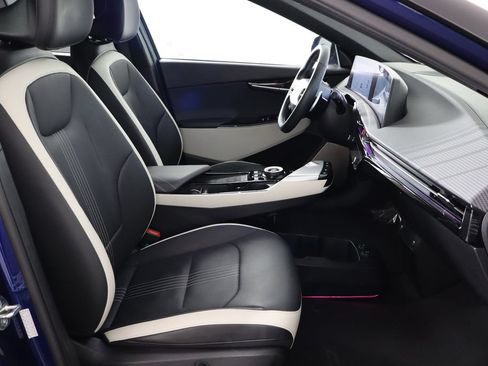 Used 2023 Kia EV6 GT-Line RWD image 11
