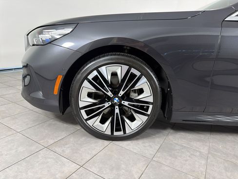 Used 2026 BMW 540i xDrive AWD/4WD image 12