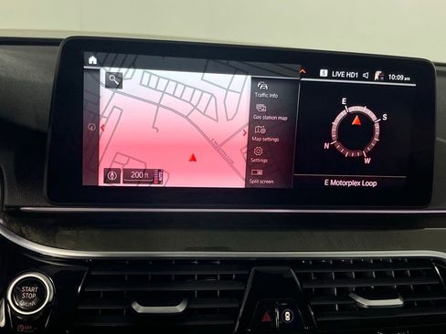 Used 2023 BMW 530i w/ Premium Package image 20