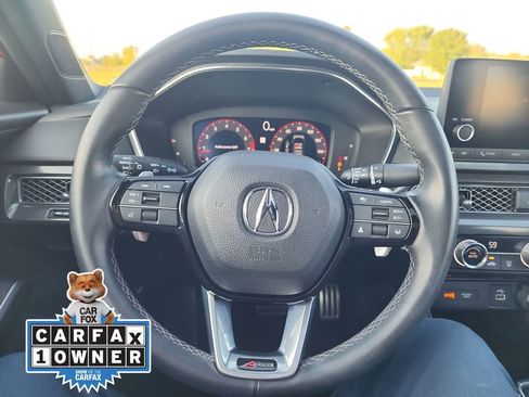 Used 2023 Acura Integra A-Spec image 18